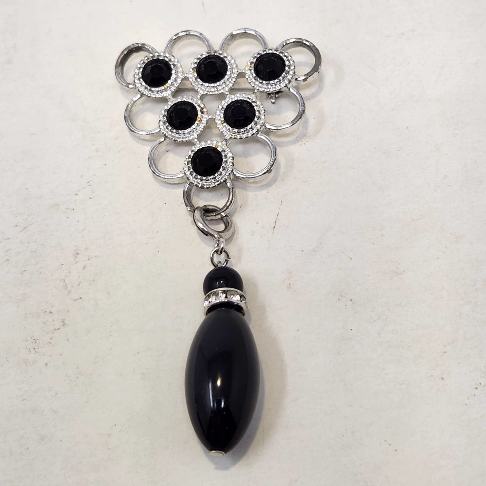 Sarah Coventry Silver Tone Black Bead Triangle Brooch Black Bead Dangle Charm